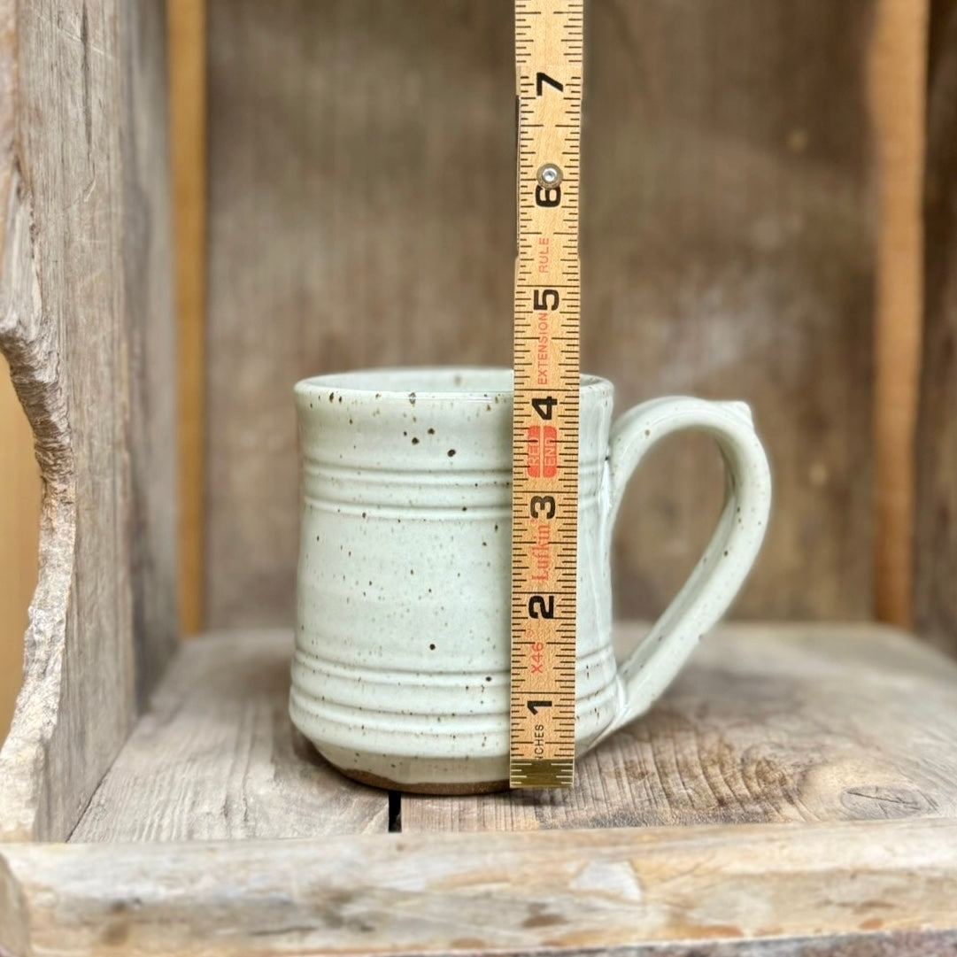 Lynn Mug {Classic White}